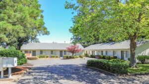 133-143-Friendship-Ave-SE-Salem_01
