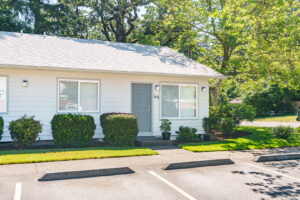 133-143-Friendship-Ave-SE-Salem_15