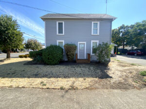 1625 12th St SE Salem OR_43