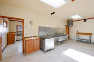 212 NE D St Willamina_22