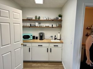 5044 Commercial St SE 15