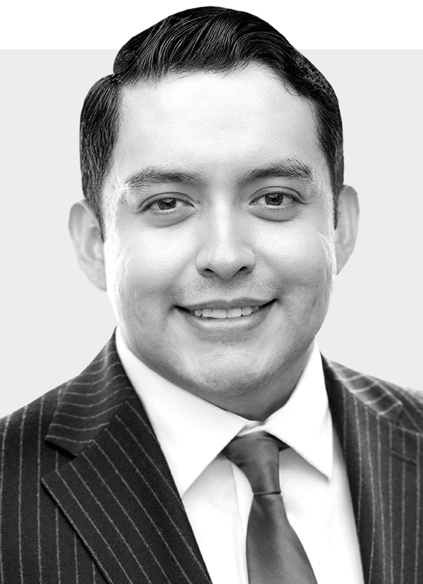 JONATHAN URIEL CASTRO MONROY, Broker at SMI Real Estate in Salem Oregon