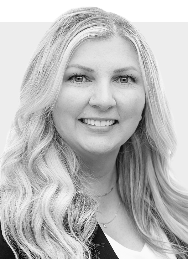 MELISSA STONE, Broker at SMI Real Estate in Salem Oregon