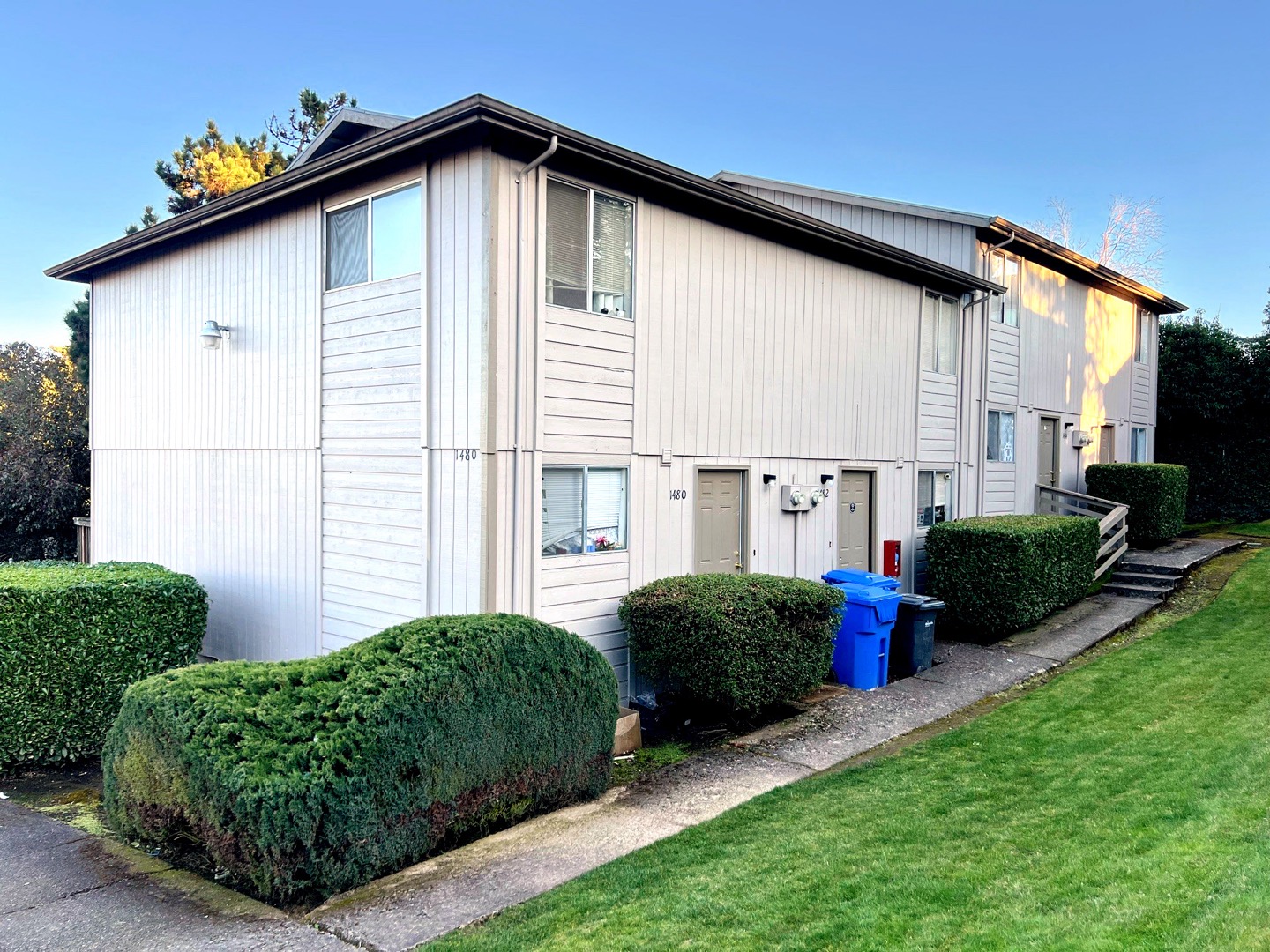 https://dev.smire.com/property/1480-1486-salishan-st-se-salem-or-97302